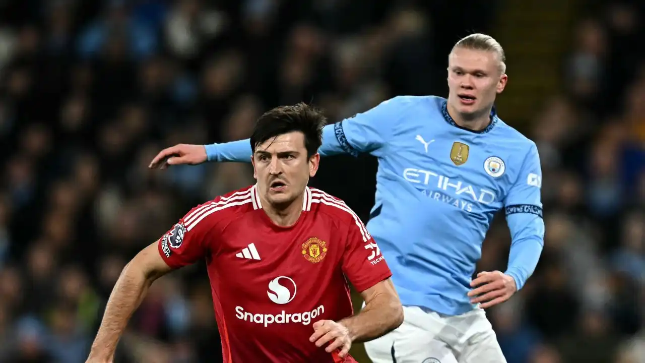 ديربي مانشستر - الجولة 16 من الدوري الإنجليزي 2024-2025 (Getty)