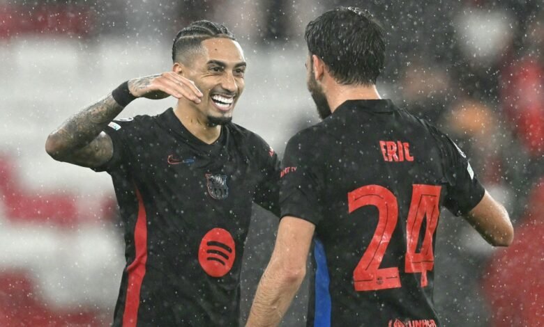 عقب قرار باريس.. برشلونة يتحرّك لتحصين نجمه- Getty