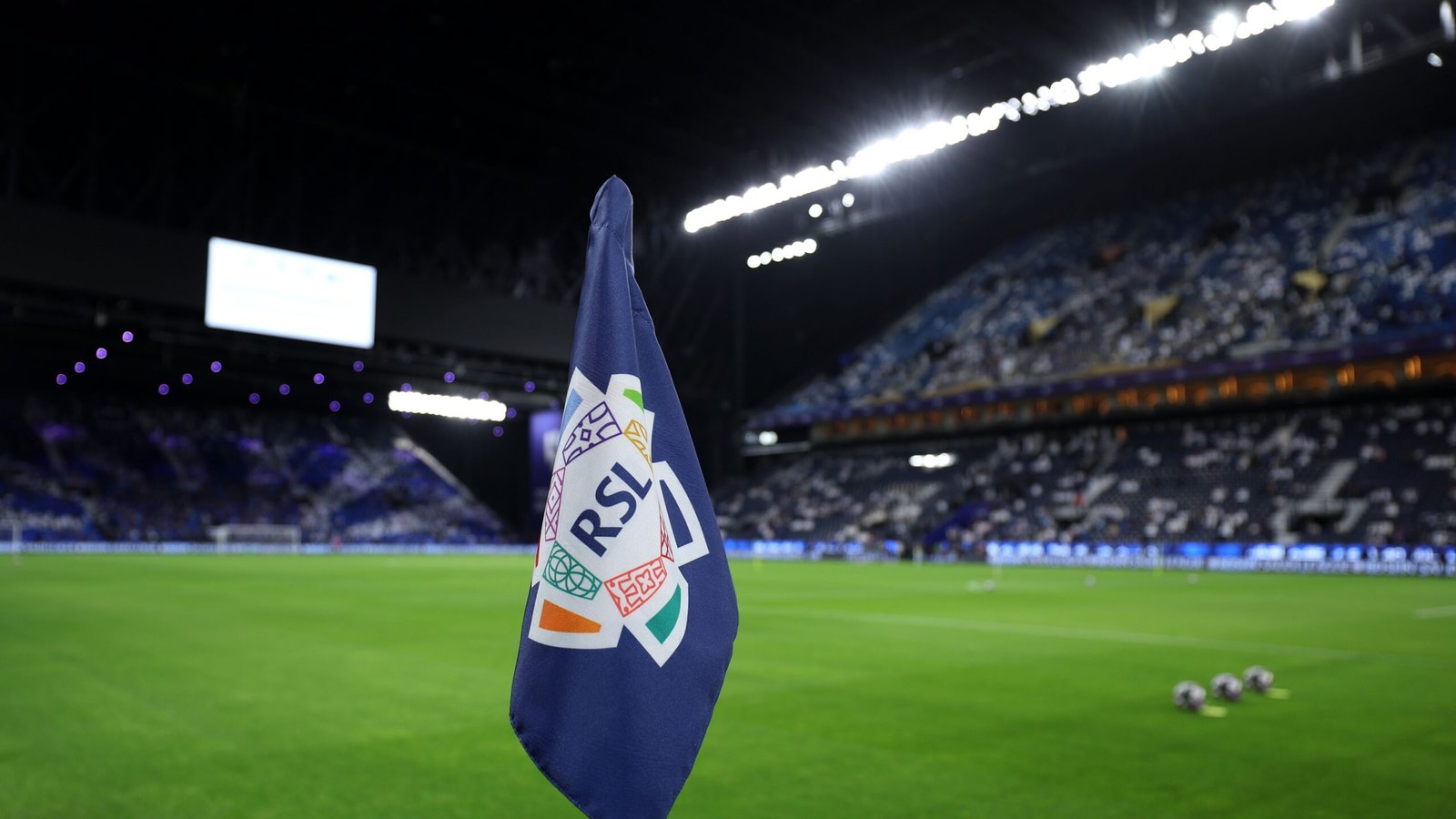 تأجيل جولة الكلاسيكو.. تبعثر خليجي 27 أوراق دوري روشن