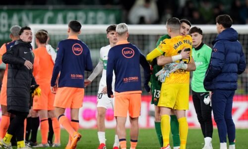 حكم برشلونة وإلتشي.. تعيين أليخاندرو كوينتيرو دولياً