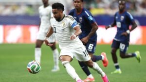 سالم الدوسري يعود للهلال بعد 6 أسابيع من الإصابة