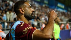 محمد صلاح يتلقى ضربة مبكرة من فيرينتسفاروشي