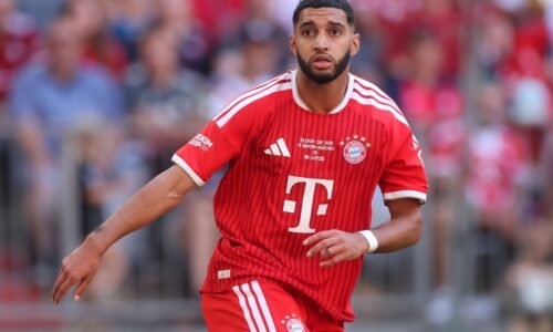 كومباني يواصل تغيير مركز براون وبديل الصيباري في بايرن