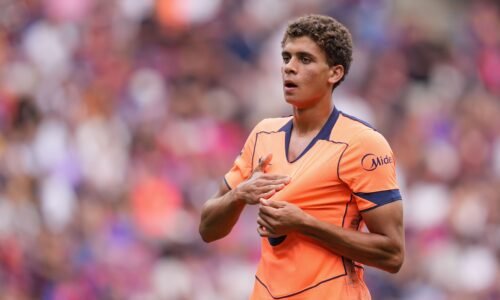 رسالة برشلونة قبل مواجهة الأهلي.. بشأن حمزة عبد الكريم