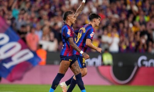 حكم برشلونة وبيلباو يُعجب بشارب رافينيا بالفيديو