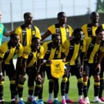 الاتحاد يسقط في أول اختبار بدوري روشن بـ10 لاعبين