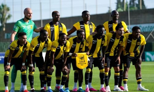 الاتحاد يسقط في أول اختبار بدوري روشن بـ10 لاعبين