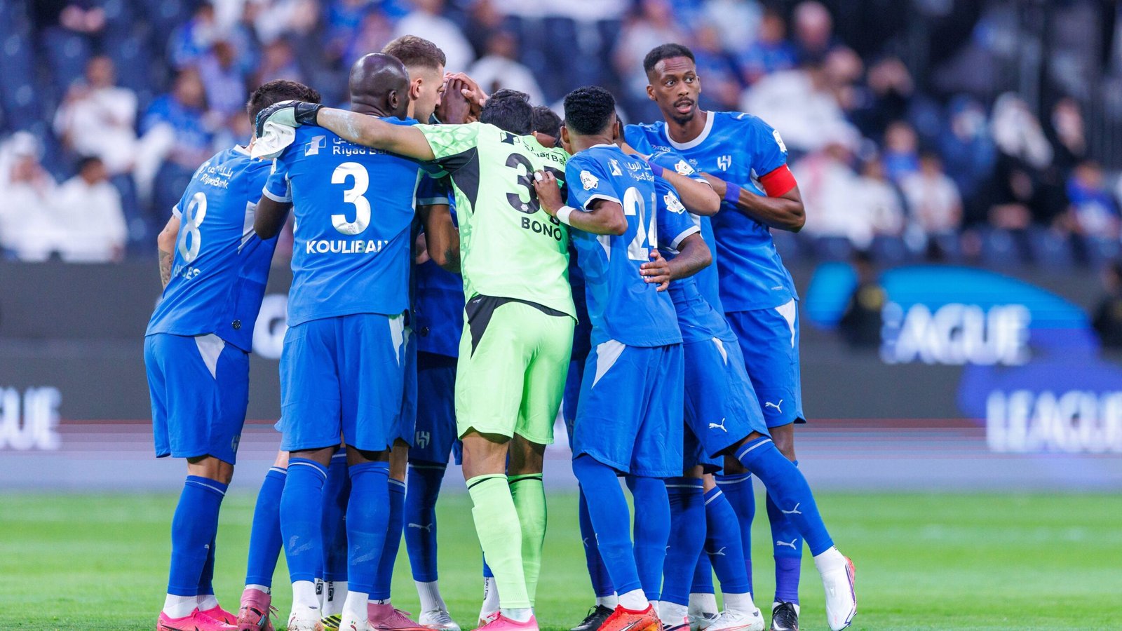 الهلال يصدم الفيحاء ويتصدر دوري روشن مؤقتًا