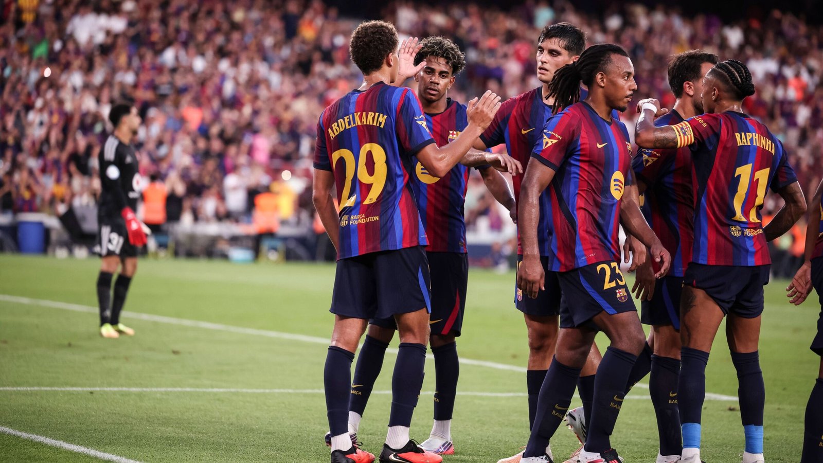 القنوات الناقلة لمباراة إلتشي وبرشلونة: الدوري الإسباني 2026-2027