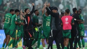 فراس البريكان يقود السعودية.. أول المتأهلين لنصف نهائي خليجي 27
