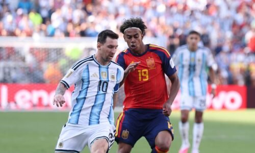 برشلونة الأفضل في العالم: أديمي يرد على القلق ويثني على يامال