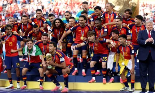 قائمة إسبانيا.. عودة ثنائي الريال وبرشلونة ضمن تغييرات واستبعاد مفاجئ