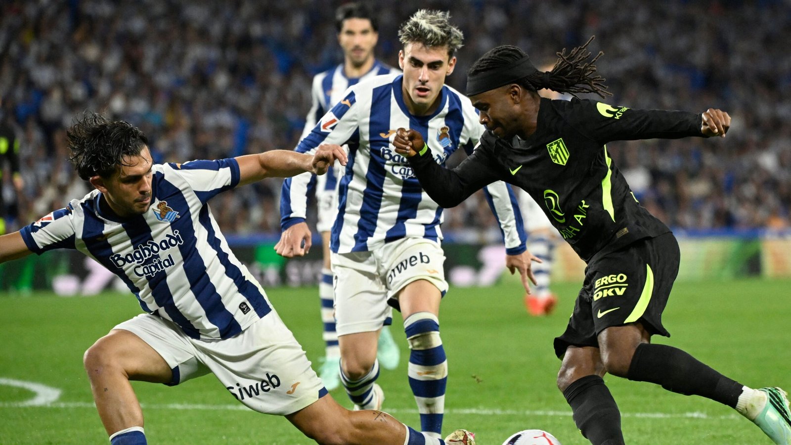 أتلتيكو مدريد يستعيد نغمة الانتصارات على سوسيداد