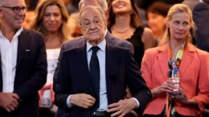 بيريز يصل إلى سبتة.. زيارة مفاجئة بعد أزمة قمصان ريال مدريد