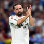منافس ريال مدريد.. كارفاخال يحسم انتقاله لخيتافي