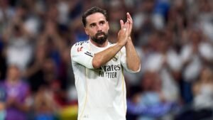 منافس ريال مدريد.. كارفاخال يحسم انتقاله لخيتافي