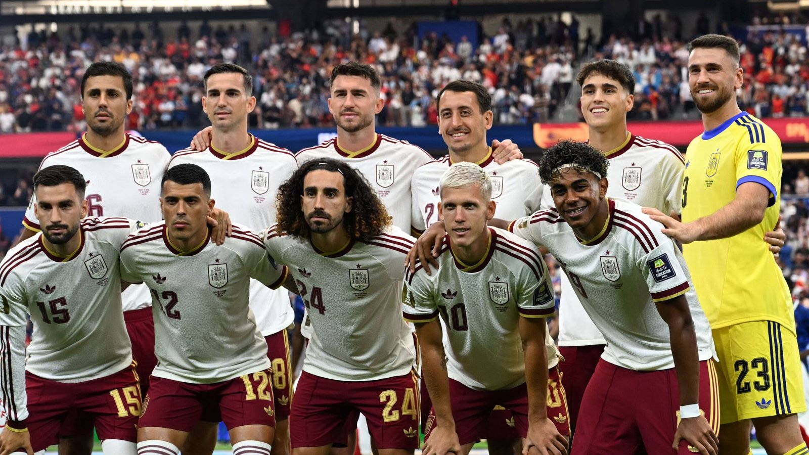 فابيان رويز يغادر معسكر إسبانيا ويسافر إلى فرنسا