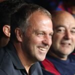 برشلونة يمدد عقد تشافي إسبارت حتى 2030